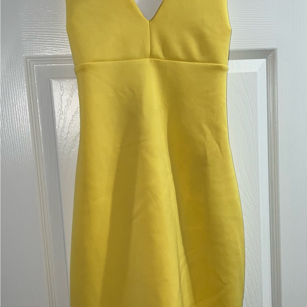Guess Yellow Sleeveless V-neck Mini Dress